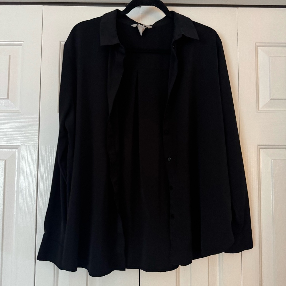 H and M - Button Down